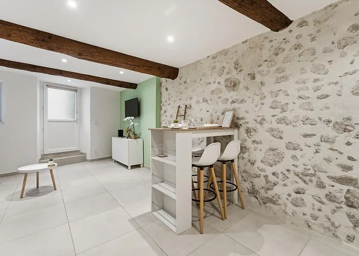 La Pompe - Climatise Proche De La