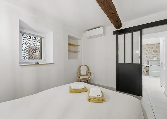 La Pompe - Climatise Proche De La