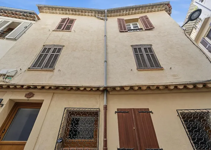 La Pompe - Climatise Proche De La